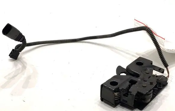 Seat Leon (5F) Engine bonnet/hood lock/catch 5F0823509C