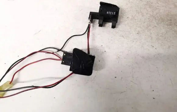 Chevrolet Aveo Steering wheel buttons/switches 