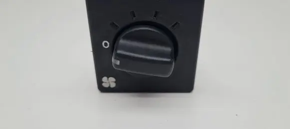Volvo 440 Air conditioning (A/C) switch 
