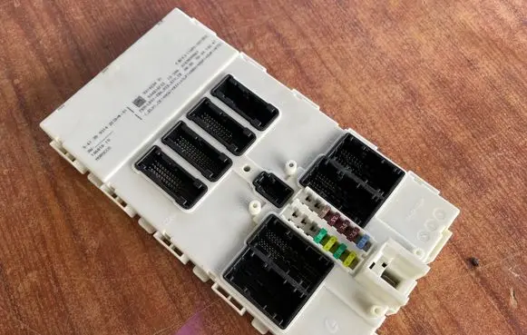 BMW 3 F30 F35 F31 Comfort/convenience module 9314234 931423401