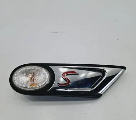 Mini One - Cooper Clubman R55 Front fender indicator light 2751969