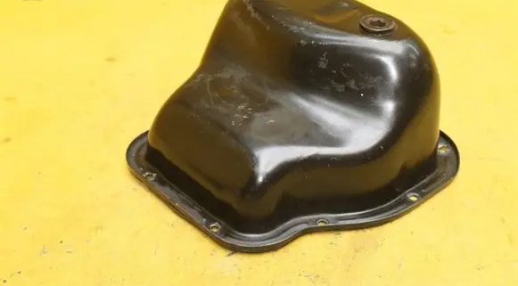 Subaru Legacy Oil sump