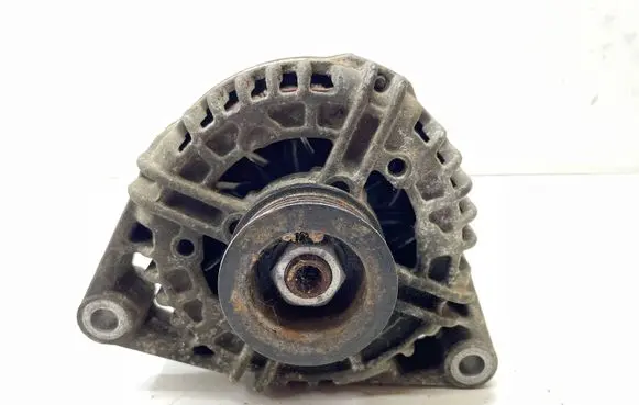 Opel Tigra B Generator/alternator 55556068 0124425021