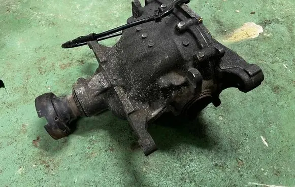 Ford Mustang VI Rear differential FR3W4200UB FR3W4017GA