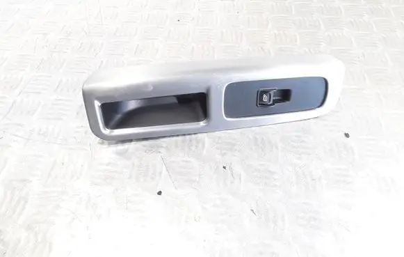 Volvo V50 Electric window control switch 30773214