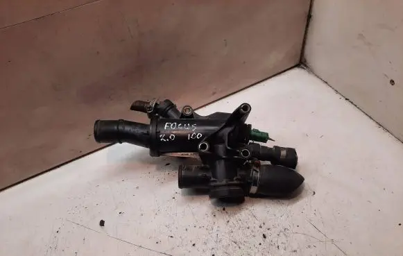 Thermostat/thermostat housing