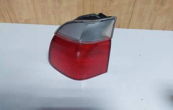 BMW 5 E39 Rear/tail lights 2496341 2496321 9301243