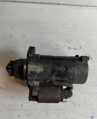 Nissan Almera Tino Starter motor 233008H801 233008H800