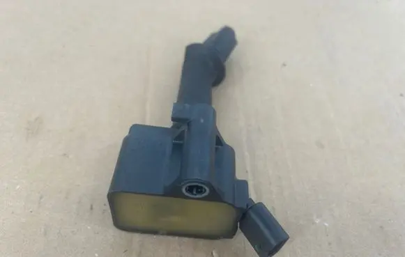 Opel Astra K High voltage ignition coil 12635672 69071213 H6T15471ZC