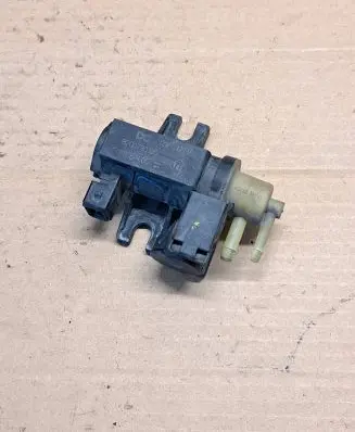 Renault Scenic III - Grand scenic III Turbo solenoid valve 8200790180 12T165 70181405