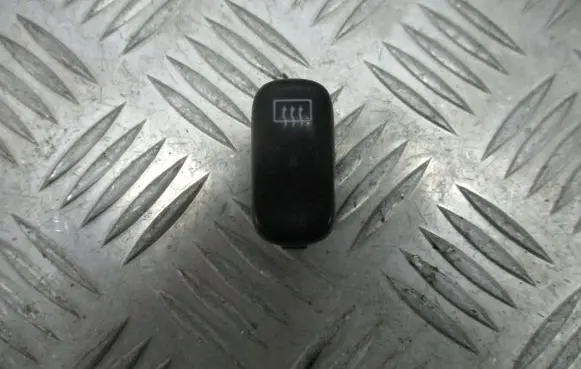 Mercedes-Benz Vito Viano W638 Windscreen/window heater switch