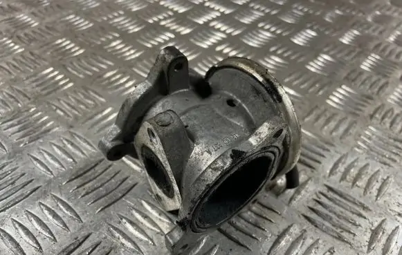 Skoda Fabia Mk1 (6Y) EGR valve 045129637A