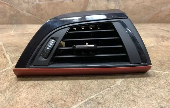 BMW 1 F20 F21 Dashboard air vent grill cover trim 9205356