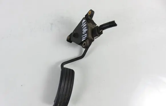 Renault Scenic II - Grand scenic II Accelerator throttle pedal 8200159645