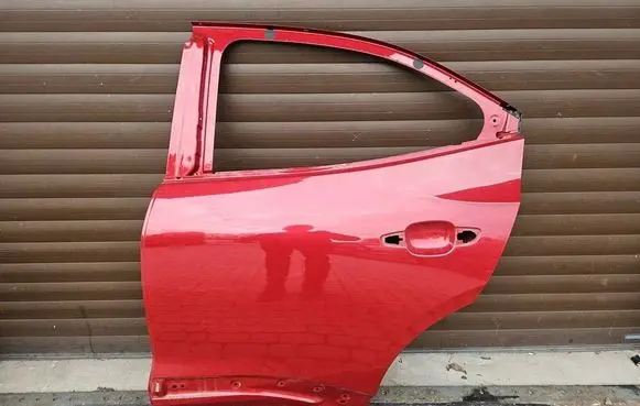 Opel Mokka B Rear door 