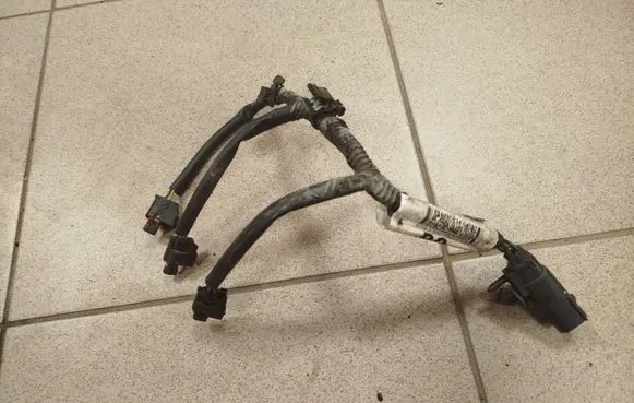 Ford Fiesta Fuel injector wires CM5G9F666BC