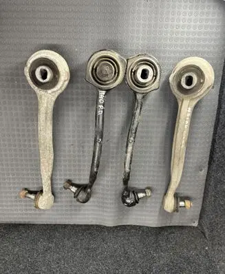 Mercedes-Benz CLK A209 C209 Front control arm