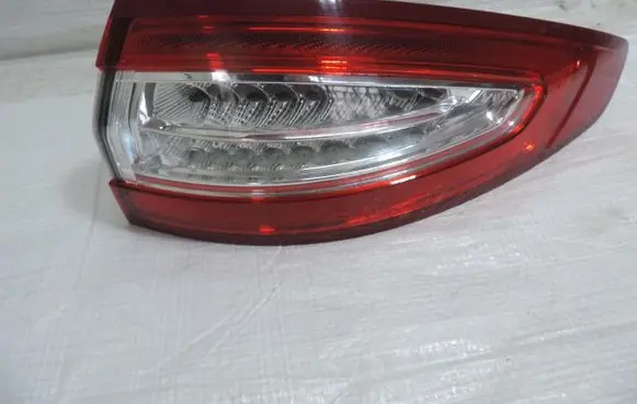 Ford Mondeo MK V Rear/tail lights DS73-13404-FJ