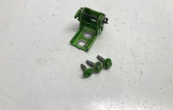 Opel Mokka B Rear door upper hinge