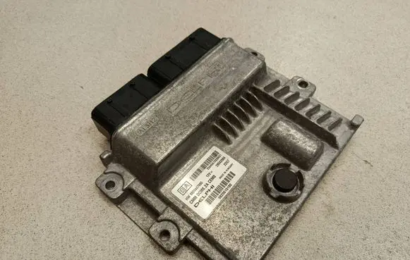 Peugeot 3008 II Engine control unit/module 28542564 2564SA72030621 9820610180