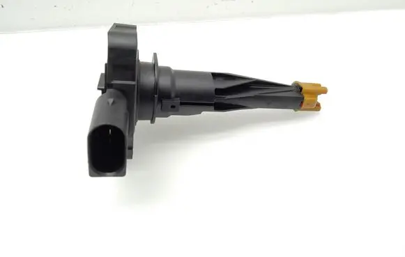 BMW 5 G30 G31 G38 Oil level sensor 8638754 12037322