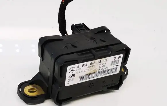 Mercedes-Benz ML W164 ESP acceleration yaw rate sensor A0045423818