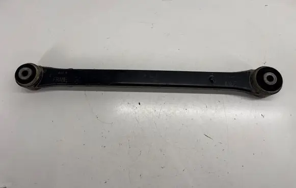 Dodge RAM Rear control arm 68264947AA 68264947AB 68462765AA