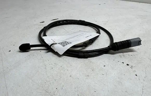 BMW 2 F22 F23 Brake pads wear sensor