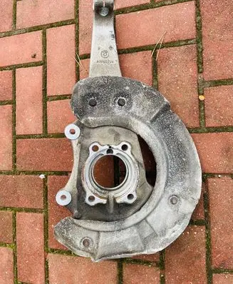 BMW 5 F10 F11 Front wheel hub 6777752