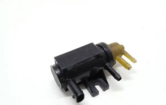 Mercedes-Benz E W212 Turbo solenoid valve A0091533128 70078208