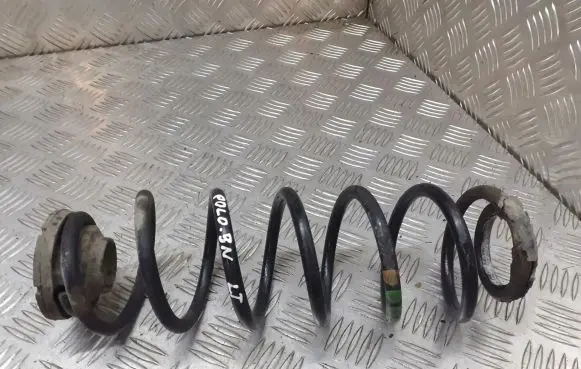 Volkswagen Polo IV 9N3 Rear coil spring BRAK