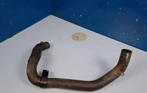 Mazda CX-5 Engine coolant pipe/hose SH011518YB
