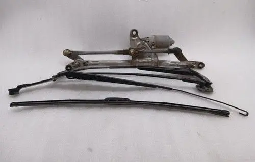 Ferrari FF Front wiper linkage and motor 85774200