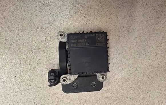 Citroen C5 Aircross Distronic sensor radar 9834063680 D185102988