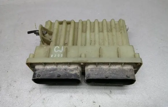 Opel Zafira A Fan control module 24410130