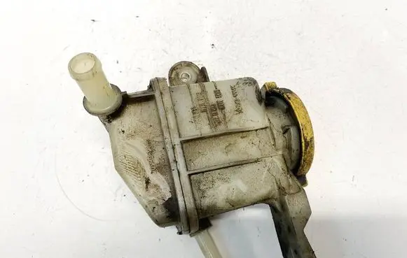 Subaru Outback Power steering fluid tank/reservoir