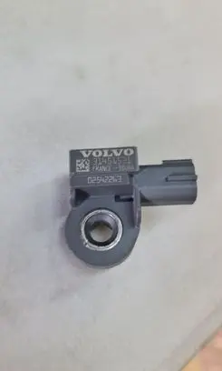 Volvo XC90 Airbag deployment crash/impact sensor 31451531