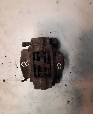 Opel Vectra B Rear brake caliper