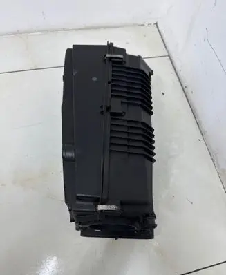 Mercedes-Benz C W203 Air filter box A6460900901 FP0103 LP14531