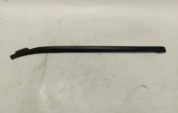 BMW 4 F32 F33 Sliding door rubber seal 