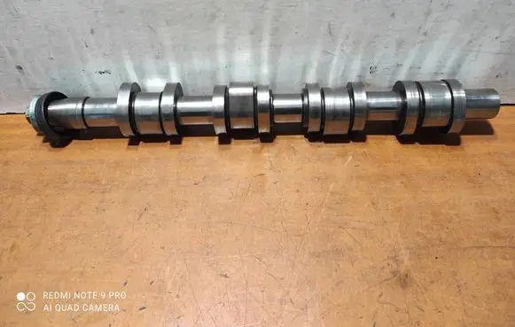 Volkswagen Golf IV Camshaft ---------