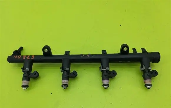 Renault Scenic II - Grand scenic II Fuel main line pipe 8200135504