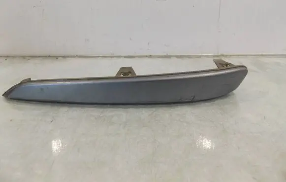 Opel Astra H Under headlight/headlamp trim 13121995