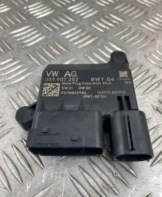 Audi A7 S7 4K8 Glow plug pre-heat relay 059907282