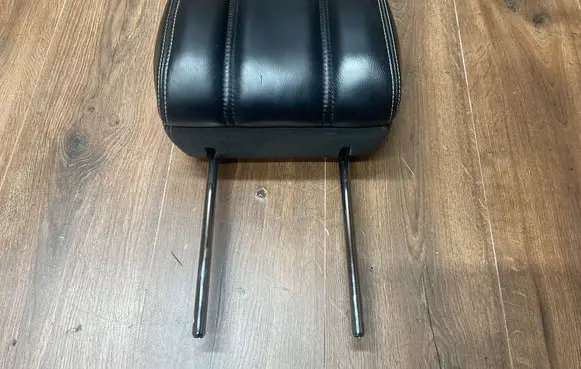 Land Rover Range Rover L405 Front seat headrest LR045988 LR055356 BJ32611A08CC