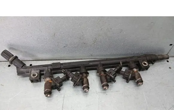 Fiat Punto (199) Fuel injector supply line/pipe 