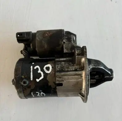 Hyundai i30 Starter motor 361002B202
