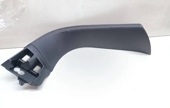BMW 2 F46 Tailgate/trunk side cover trim 7318937