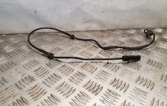 BMW 5 F10 F11 ABS brake wheel speed sensor 6853859 3452685385901