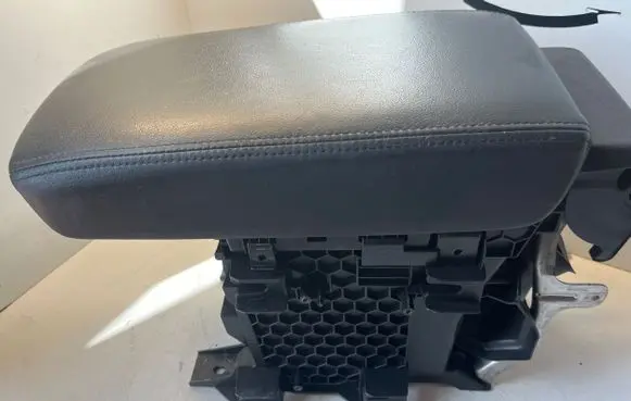 Honda Accord Other center console (tunnel) element 83406TL0G0